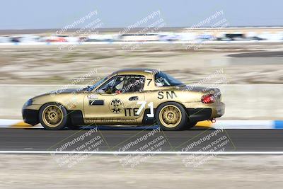 media/Jan-25-2025-CalClub SCCA (Sat) [[03c98a249e]]/Race 1/